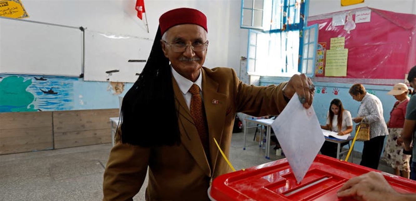 رغم مقاطعة المعارضة.. إقبال كبير على الترشح للانتخابات بتونس