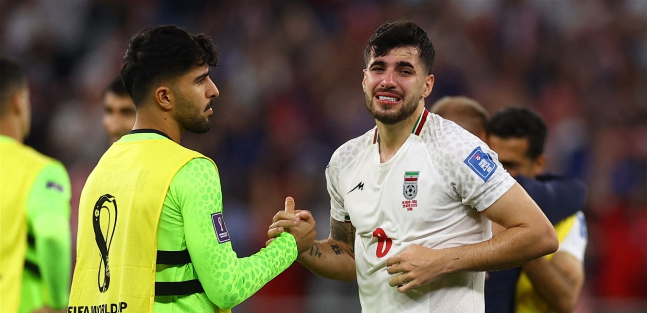 بكاء وحزن شديد... هكذا ودّع لاعبو المنتخب الإيراني المونديال (صور)