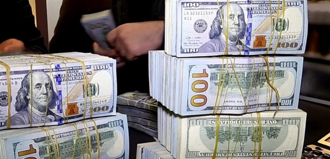 خطوة تطرأ في سوق الدولار.. هذا ما تقرّر مساء اليوم!