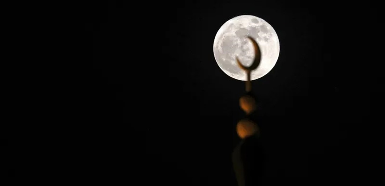 بهذه التواريخ.. 4 أقمار عملاقة ستظهر في عام 2023!