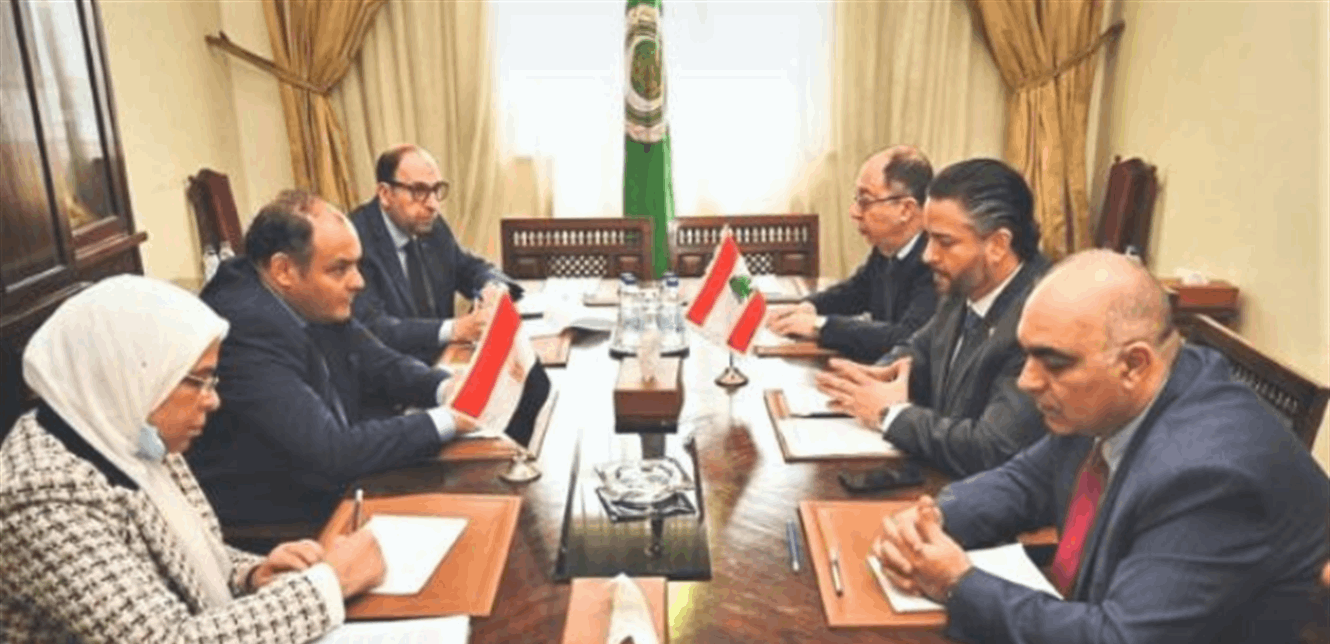 سلام عرض مع نظيره المصري التعاون الاقتصادي