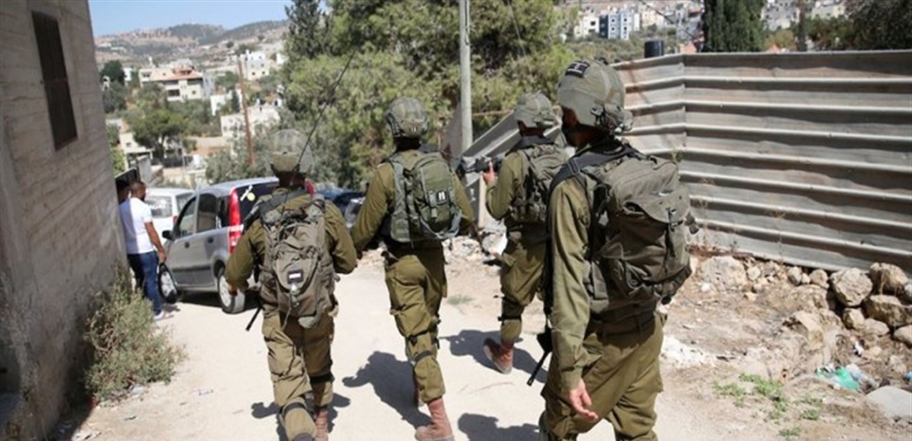 قوات إسرائيلية تقتحم طولكرم وأريحا... وتعتقل فلسطينيين