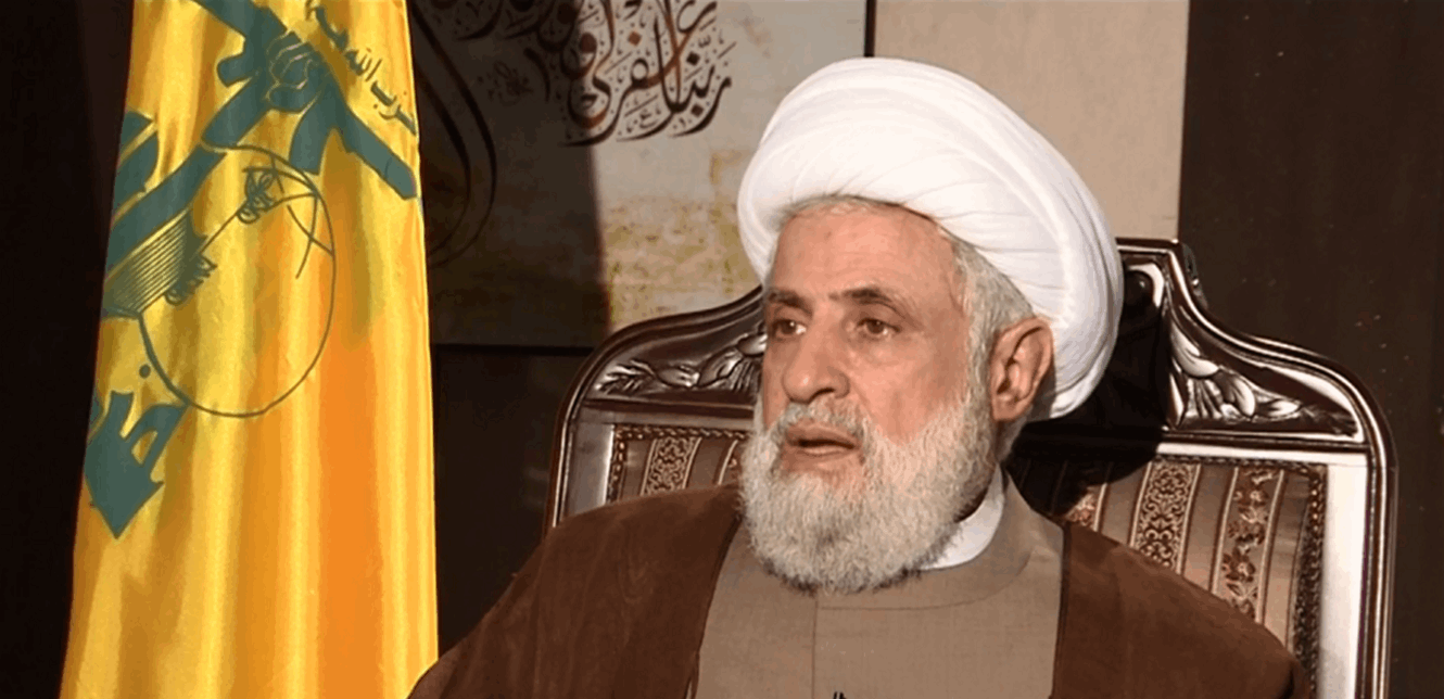 يده على الزناد... قاسم: حزب الله في قلب معركة المقاومة
