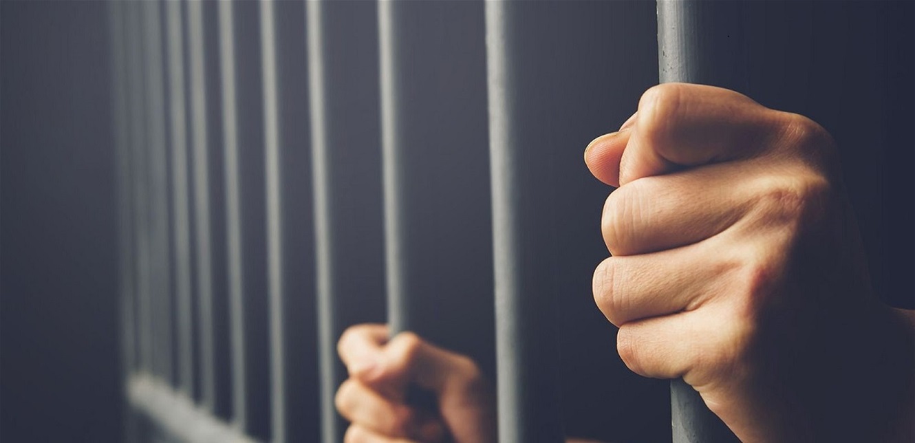 إدانة كندي باع مواد انتحارية عبر الإنترنت
