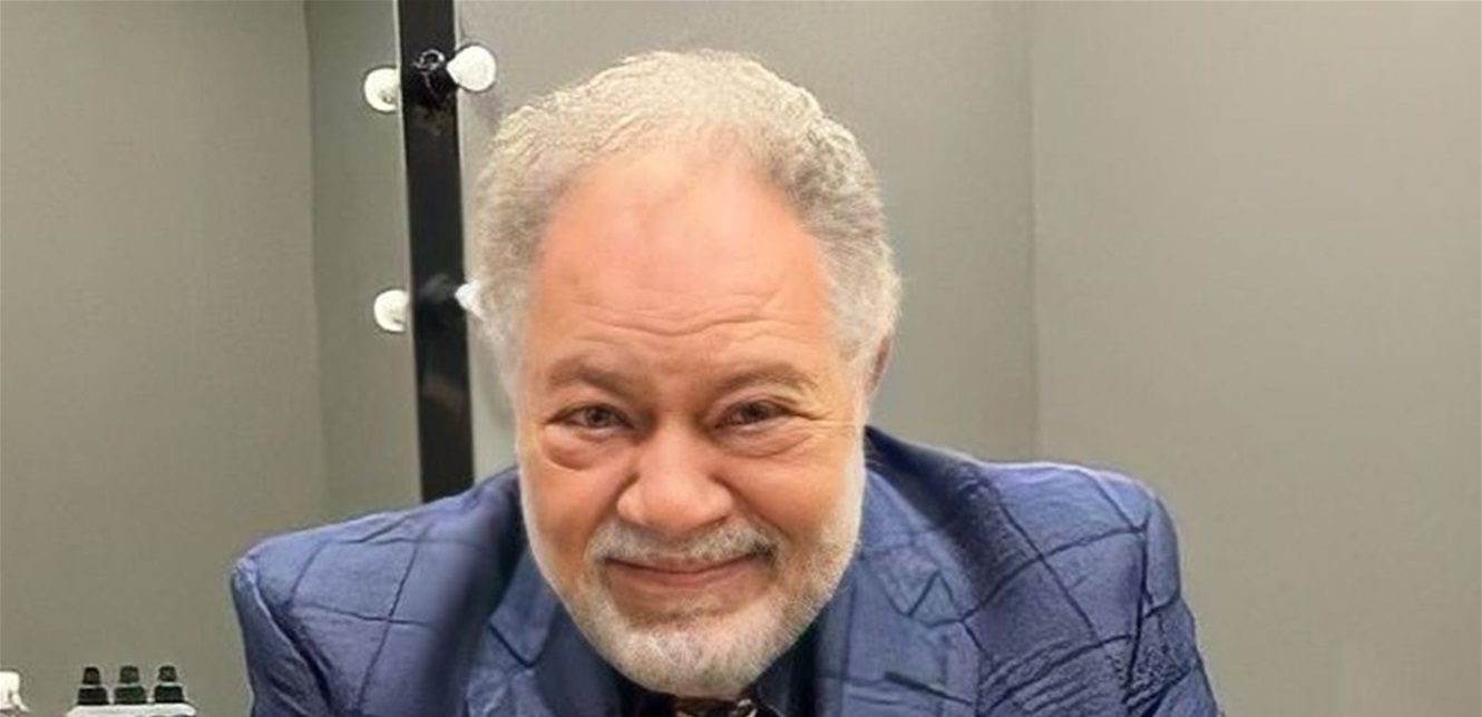 يحيي الفخراني يدافع عن عمرو دياب: الفنان إنسان له خصوصية