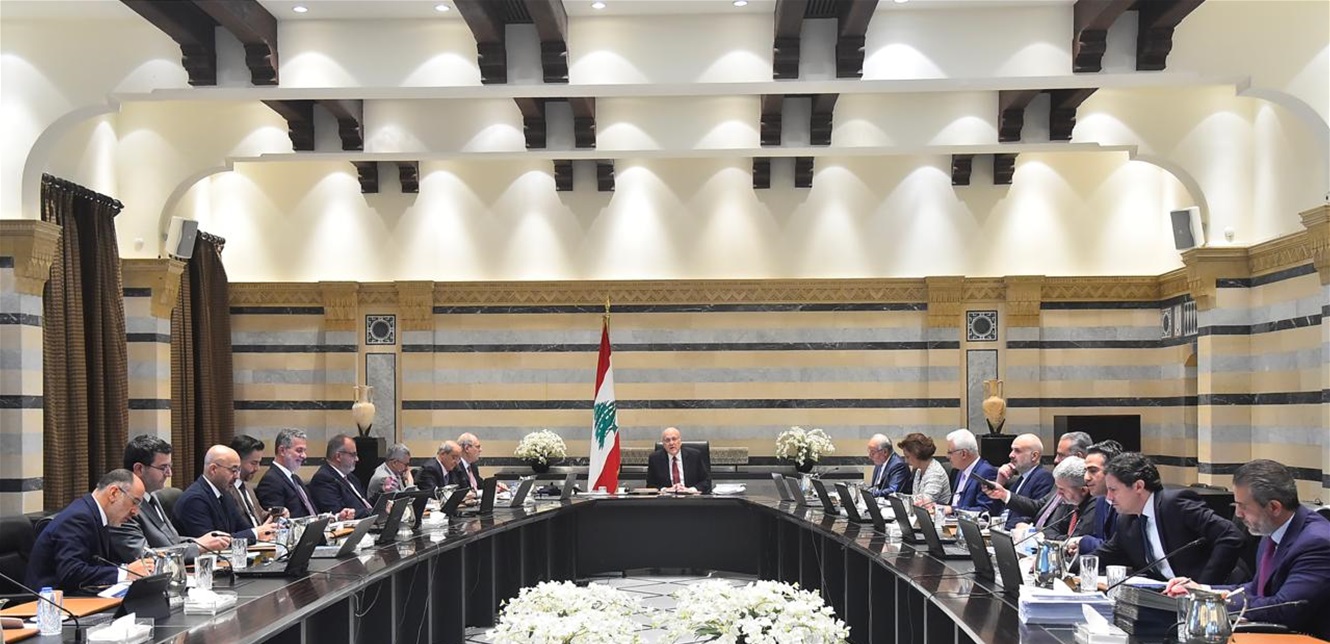 هوكشتاين في تل ابيب وجونسون تستأنف حراكها الأسبوع المقبل وملف النزوح  الى الخطة ب