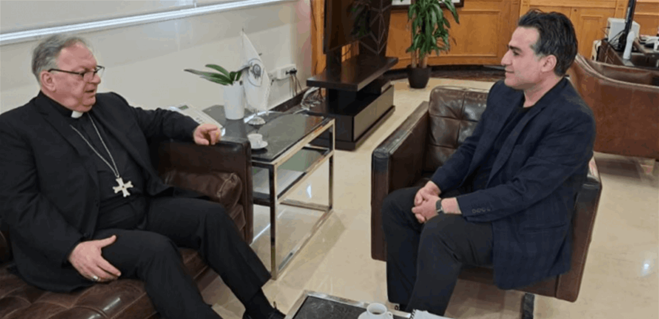 موضوع الإغتراب اللبناني في العالم بين حمية وراعي أبرشية كندا المارونية 