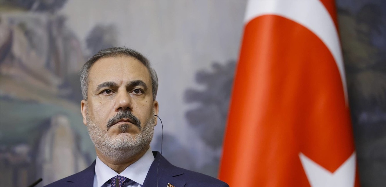 تركيا: نريد أن نتخذ بعض الخطوات اللازمة في بعض النقاط مع سوريا 