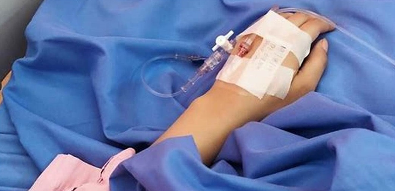 فنانة لبنانية تخضع لعملية جراحية.. وهكذا علّق الجمهور (صورة) 
