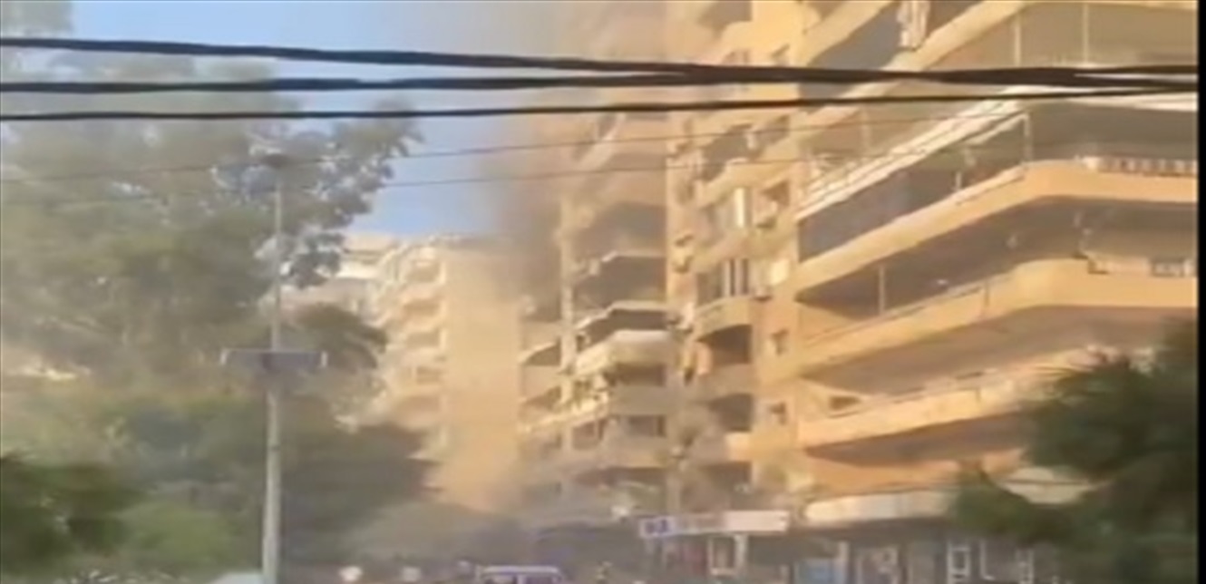 فيديو من صور... العدوّ الإسرائيليّ استهدف مبنى في المدينة