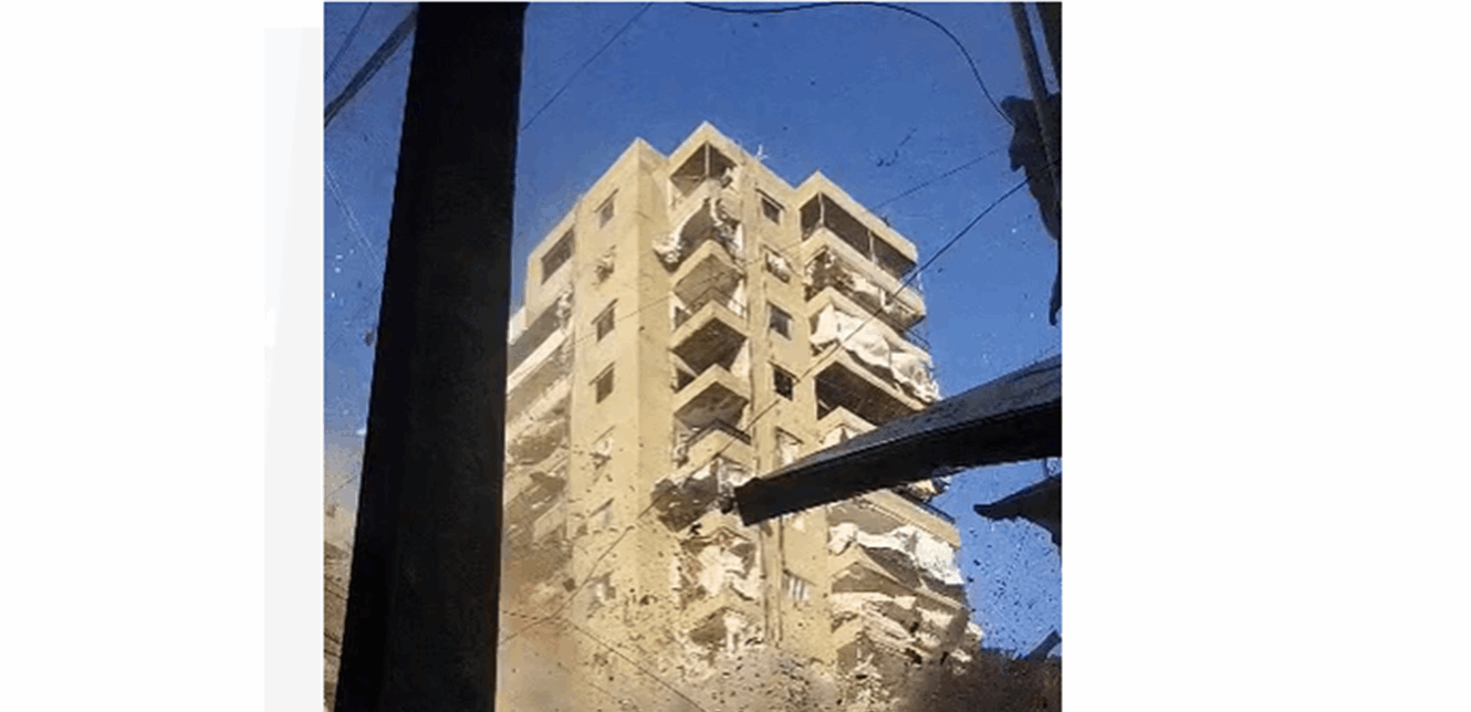 فيديو جديد من برج البراجنة.. شاهدوا لحظة استهداف أحد المباني صباح اليوم 