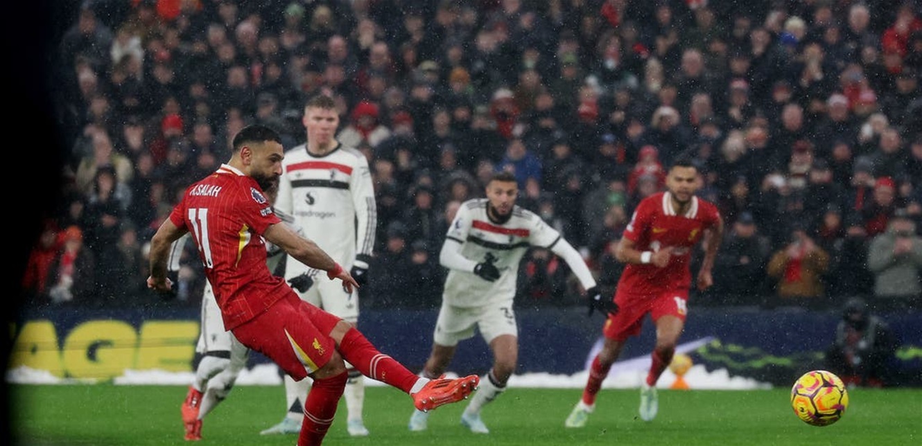 يونايتد يتعادل مع ليفربول.. وصلاح يتساوى مع هنري