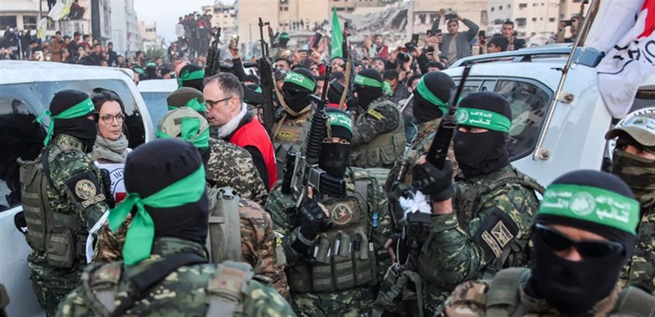 حماس تكشف وجهة 70 أسيرا فلسطينيا بعد افراج إسرائيل عنهم