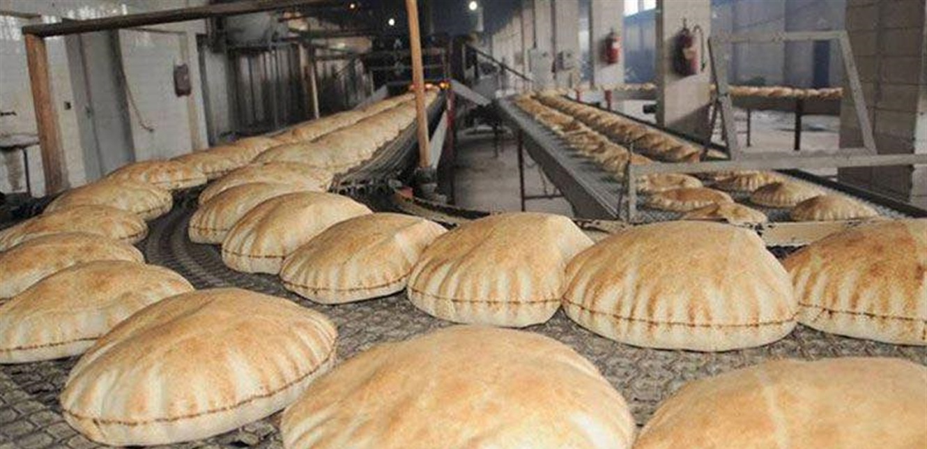 بعد انتشار الفيديو عبر مواقع التواصل... الجيش يداهم أحد الافران في الكورة ويوقف صاحبه