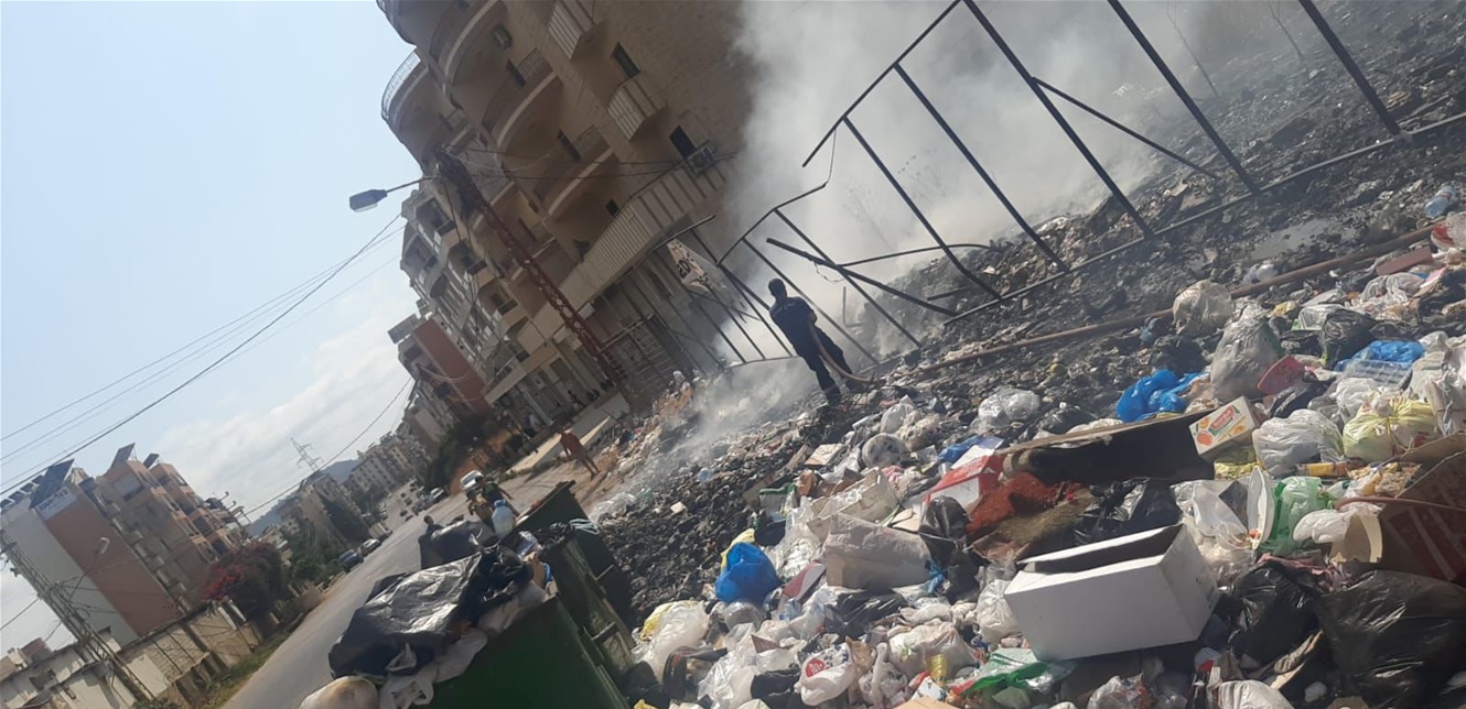 يرجّح أنه مفتعل.. حريق كبير في طرابلس