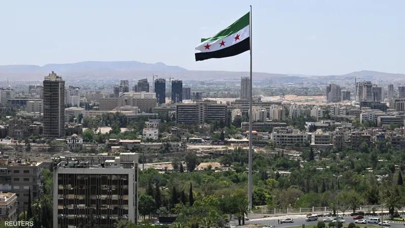 رجال اعمال خليجيون الى سوريا وينتظرون الاصلاحات اللبنانية 
