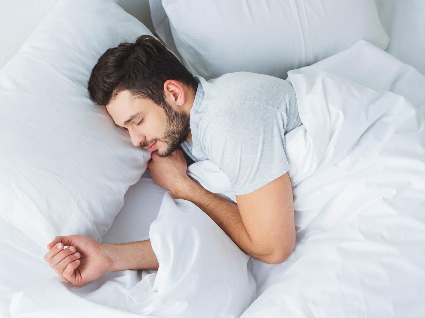 ماذا يحدث لجسمك أثناء النوم العميق؟ دراسة تكشف مفاجأة