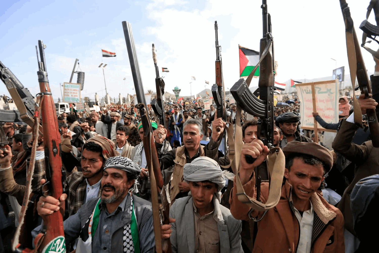  الحوثيون والقاعدة وداعش.. لماذا يختلف التهديد الذي تمثله الجماعة اليمنية؟