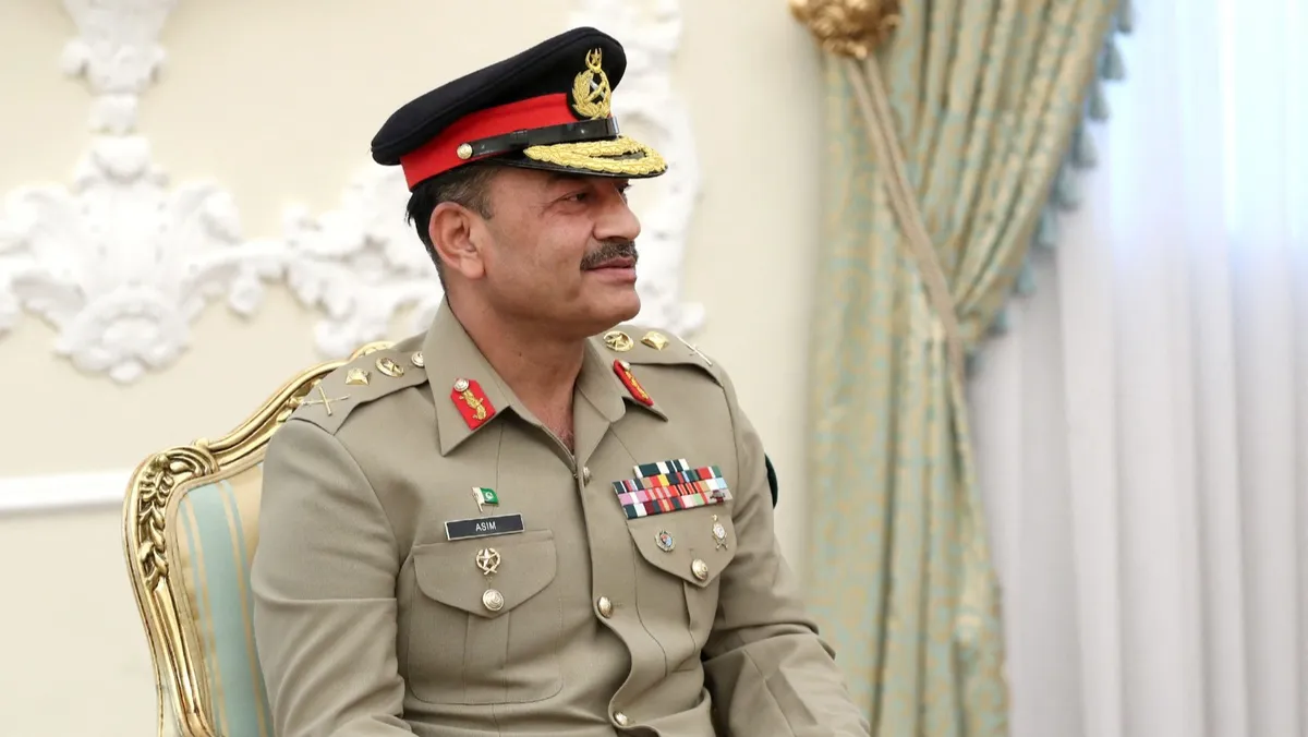 قائد الجيش الباكستاني في طهران للقاء مسؤولين إيرانيين