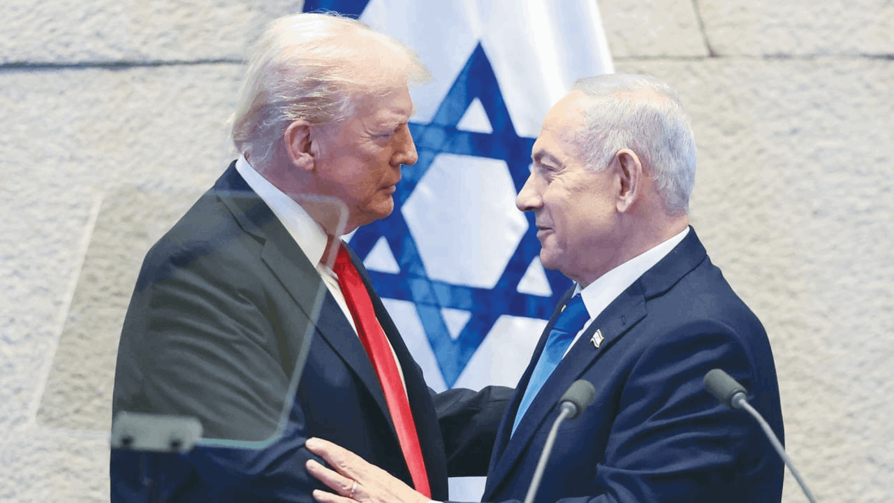 تقرير: دعم ترامب لنتنياهو قد يرتدّ عليه انتخابياً 