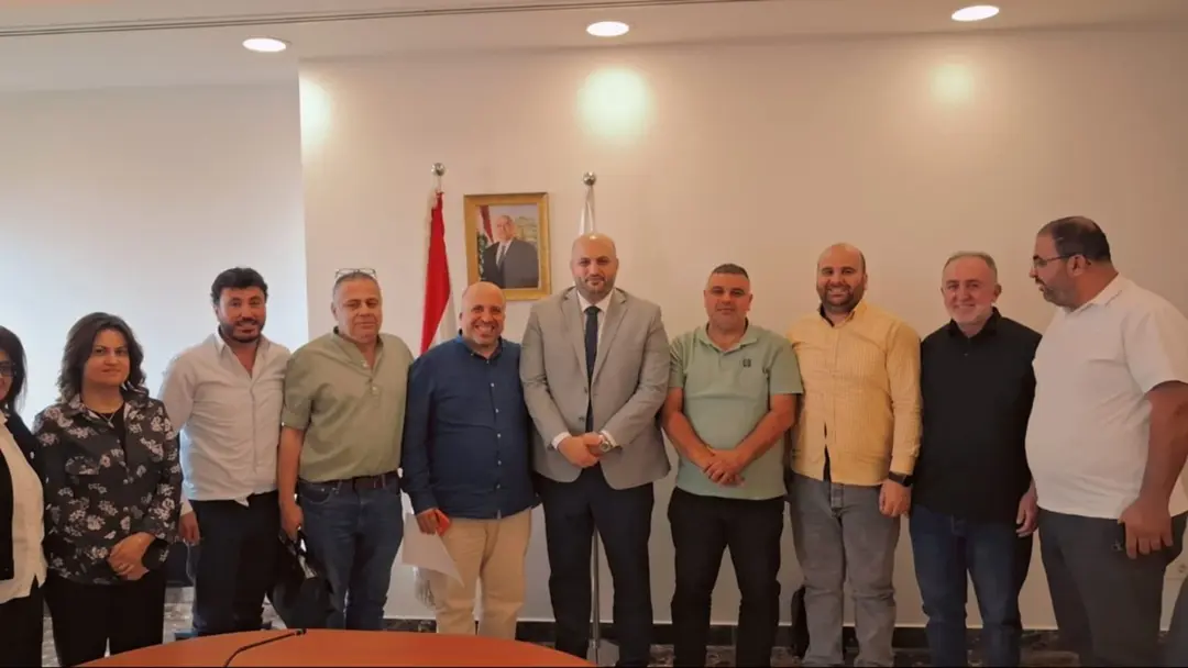 رواتب موظفي مستشفيات الجنوب.. تطمينات من وزير الصحة