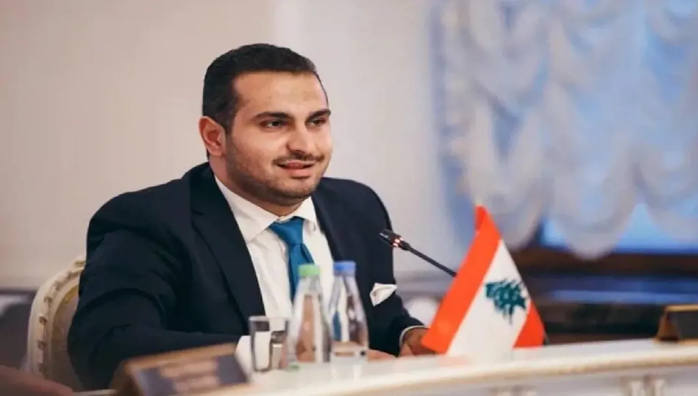 بعد الجدل القانوني.. هزيمة يتراجع عن قبول منصب محافظ النبطية