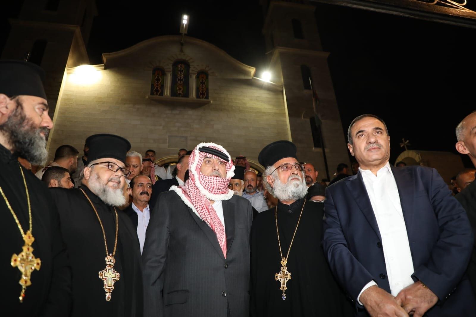 مصابنا واحد ووحدتنا خط أحمر....وقفة تضامنية رفضا لهجوم الكرك (فيديو وصور)