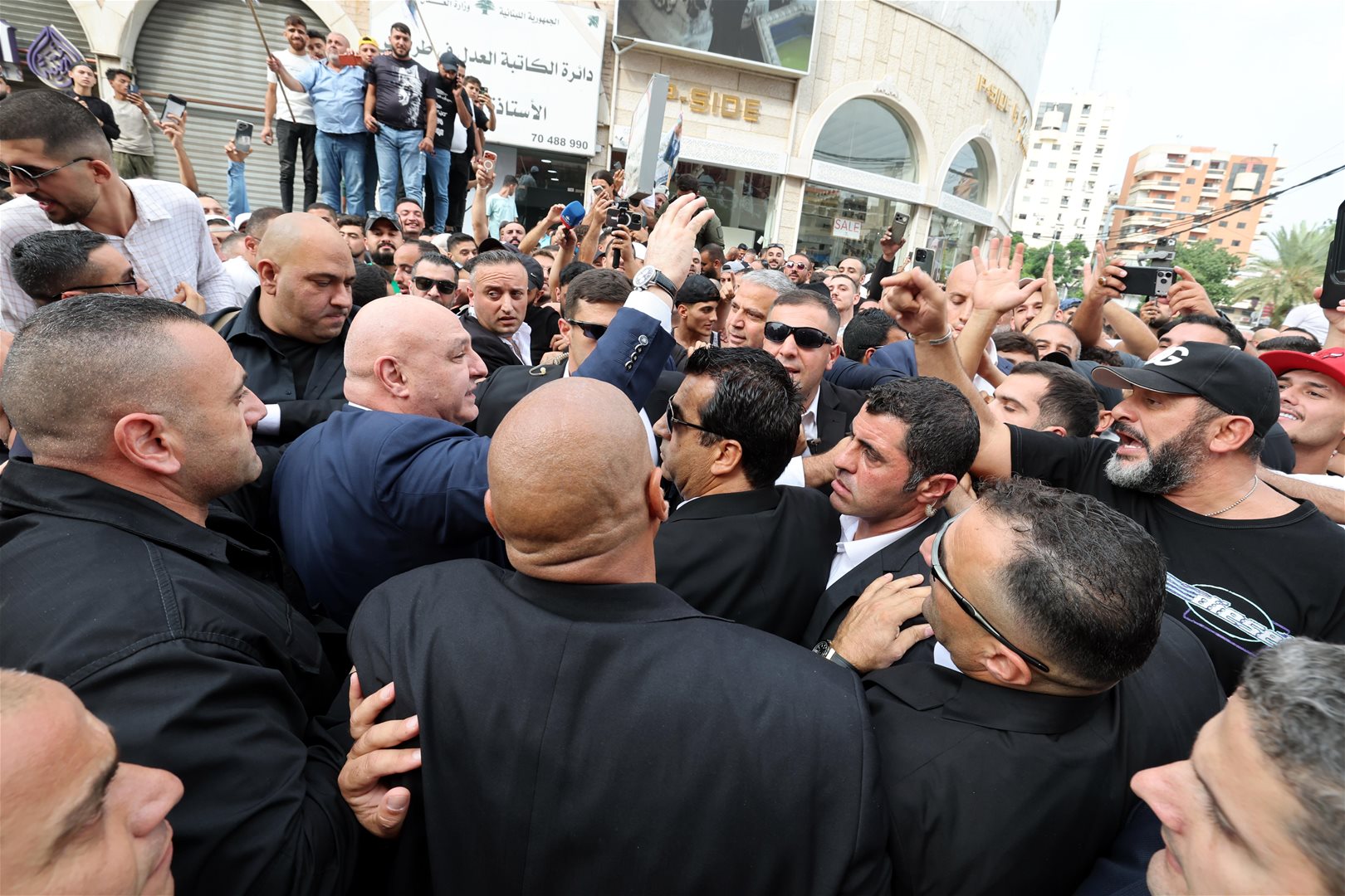 زمن التهميش ولى.. تفاصيل كاملة لزيارة عون إلى طرابلس