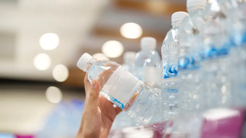 خطر خفي في البلاستيك يهدد صحة الإنسان