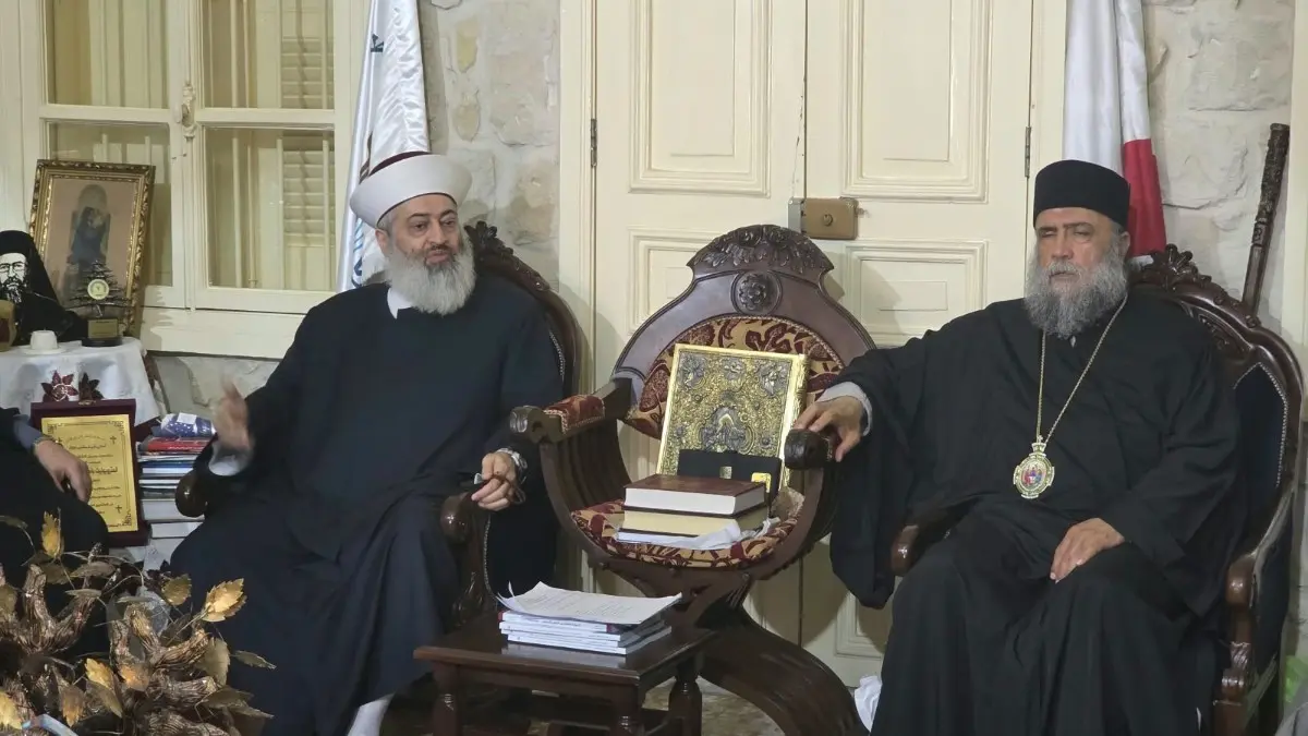 مفتي عكار عزي المطران منصور بضحايا كنيسة حمود في الاردن
