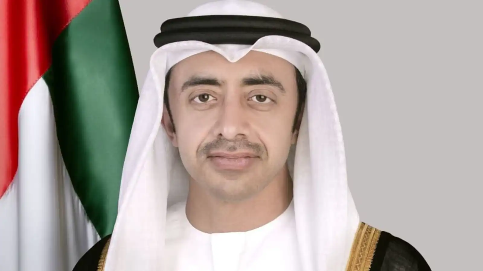 وزير خارجية الإمارات يبحث مع نظيريه الكازاخستاني والأزوبكستاني العلاقات الثنائية
