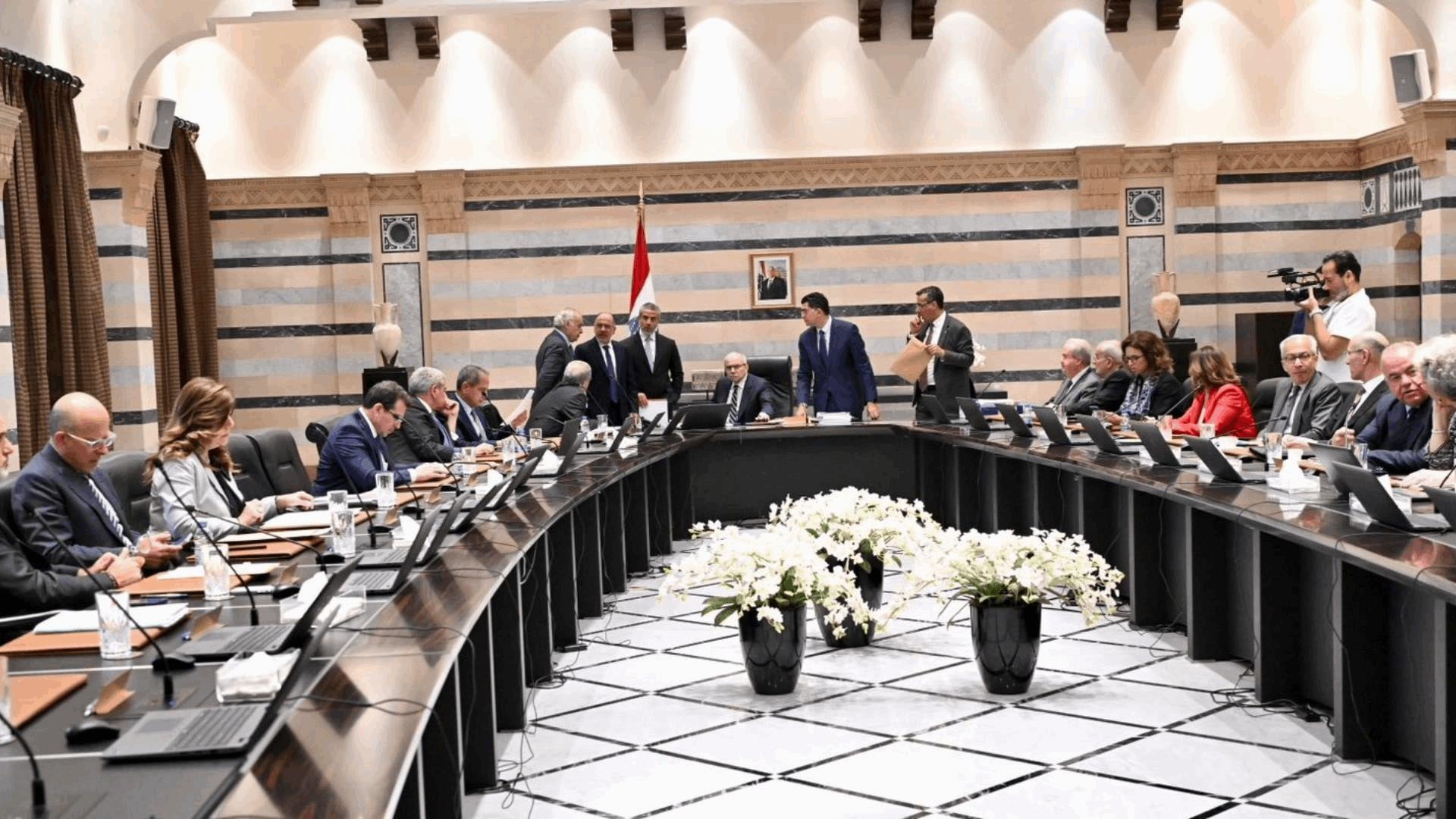 جلسة لمجلس الوزراء في السرايا اليوم لبحث ملف النفايات والقوات تقاطع