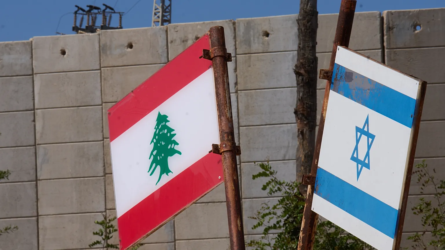 إسرائيل تفتح ملفاً قديماً مع لبنان.. ما علاقة اتفاق 17 أيار؟
