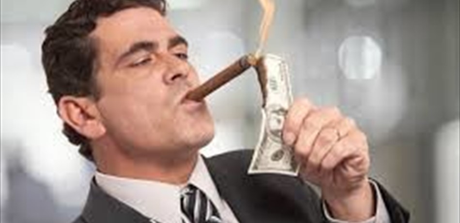 هذا موقف ثاني أغنى رجل في العالم من الضرائب