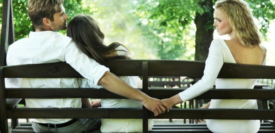 كيف تحافظ على إخلاصك لزوجتك أثناء السفر؟ <br/>