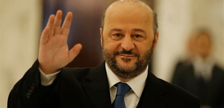 الرياشي غرّد.. وأسكت!