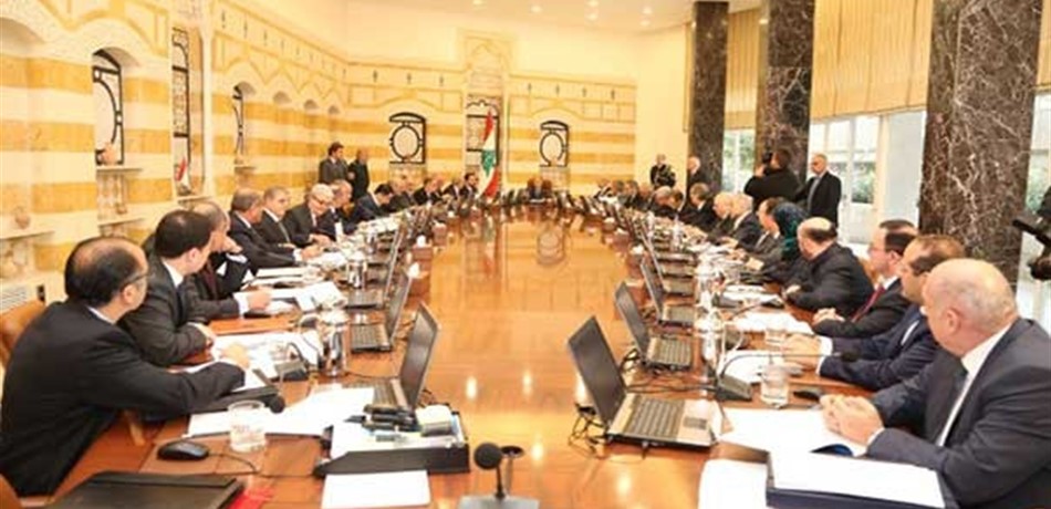هل طلبت السلطات اللبنانية مساعدة مالية؟