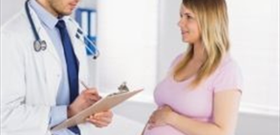 إلى المرأة الحامل... إياكِ أن تهملي هذه اللقاحات وإلا!