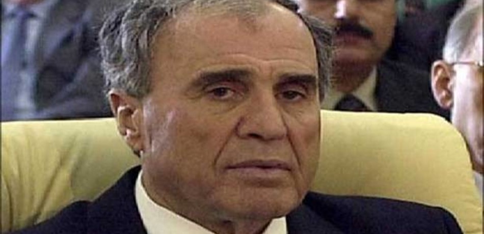 غازي كنعان ولكن "قياس صغير".. من هو؟!