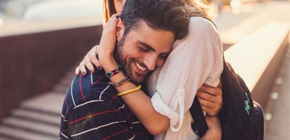 صاحب هذه الملامح يميل الى خيانة شريكته.. احذري منه!<br/>
