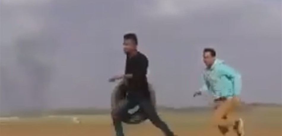 بالفيديو..  لحظة مقتل فلسطيني برصاصة في ظهره<br/>