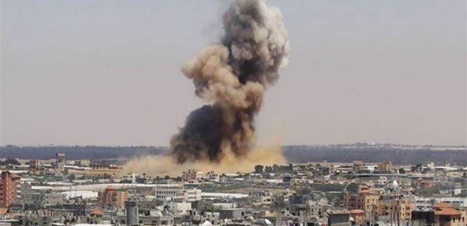 استشهاد فلسطيني في غارة جوية اسرائيلية فجراً على شرق غزة 