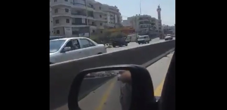 بالفيديو.. مخالفة سير - "جريمة" على أوتستراد خلدة!