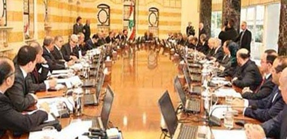 ترامب أشاد بدور الحكومة لمعالجة التحديات