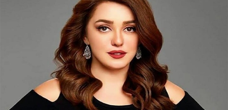 بالصورة.. كندة علوش تبرأت من جنسيتها السورية؟