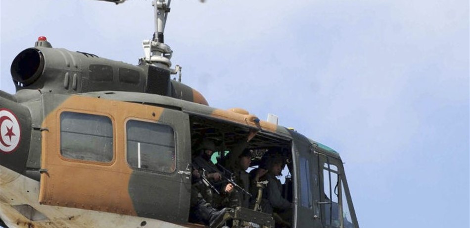 سقوط طائرة ليلاً.. وهذه هي التفاصيل