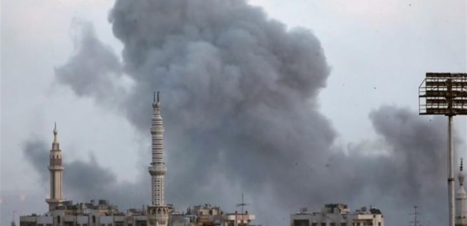 الجيش السوري يقصف مخيّماً فلسطينياً.. والأمم المتحدة تحذّر من كارثة