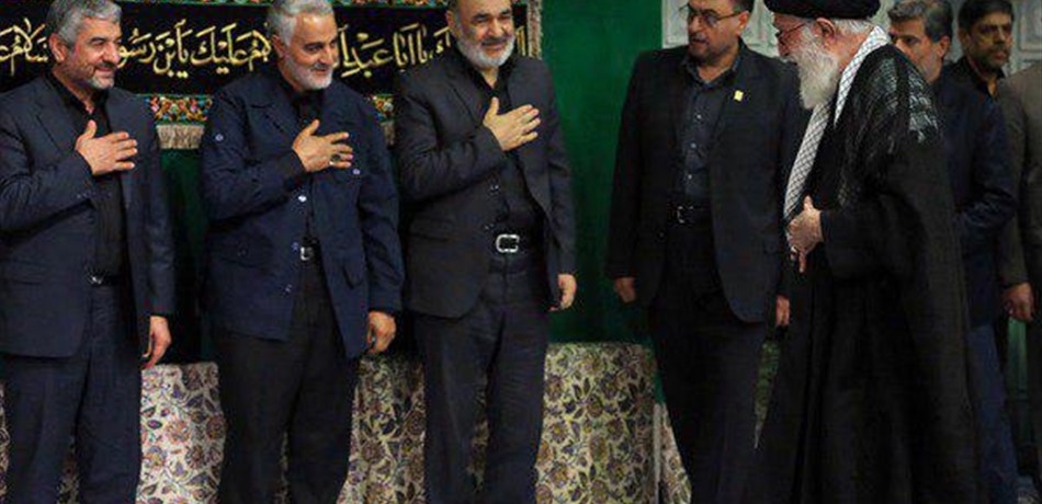 خامنئي ينوي إقالة سليماني وخلافات بالحرس الثوري.. هذه حقيقة ما يحصل في ايران
