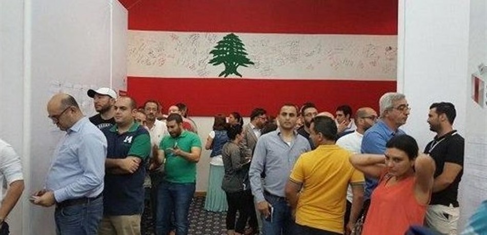 هكذا يساهم اقتراع المغتربين في نمو الإقتصاد.. فكم هي المبالغ المحوّلة؟