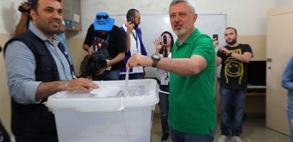 فرنجية اقترع في زغرتا: غداً يوم آخر 